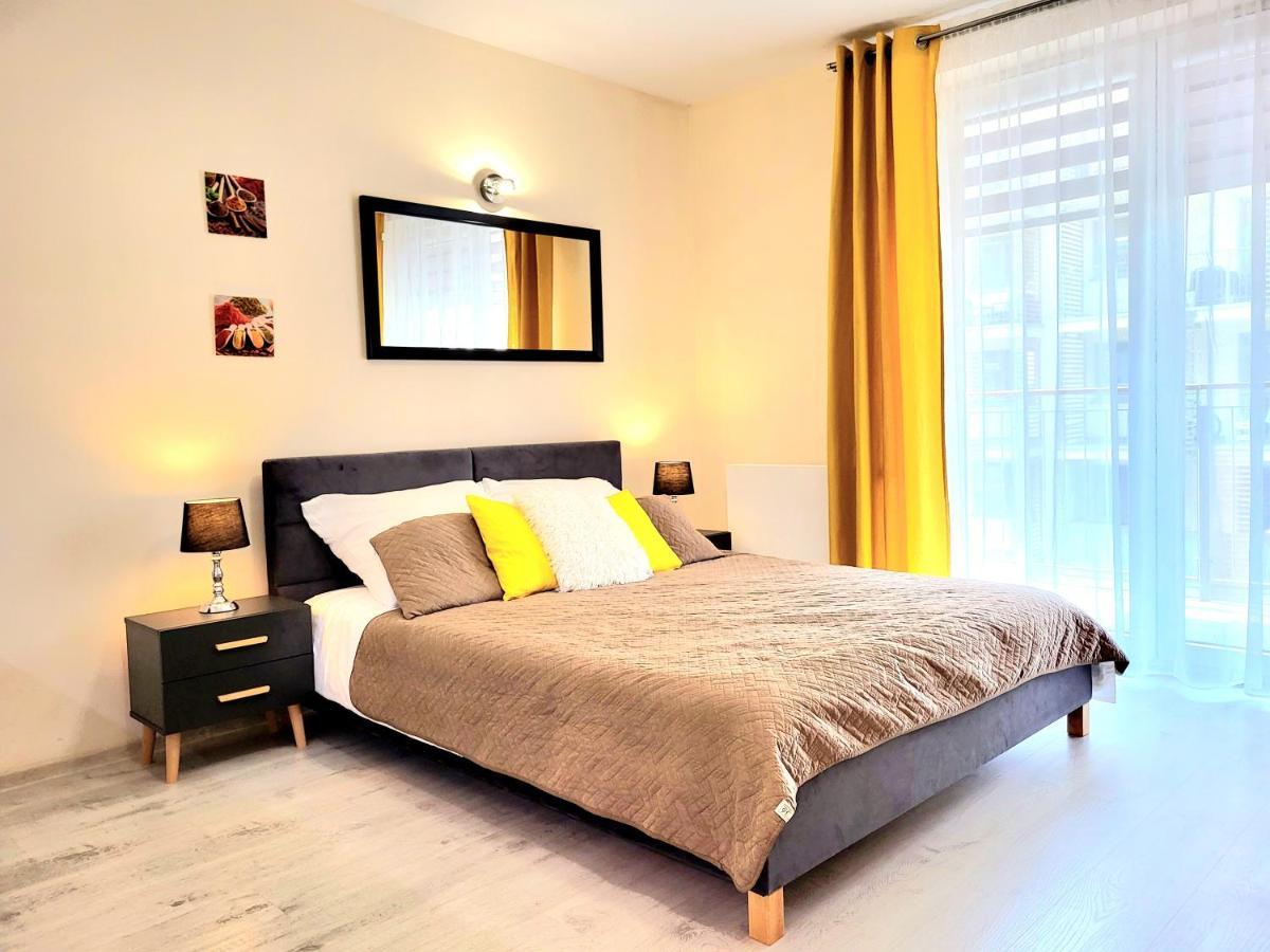 Cracow Novum Apartment Downtown 4 Persons 克拉科夫 外观 照片