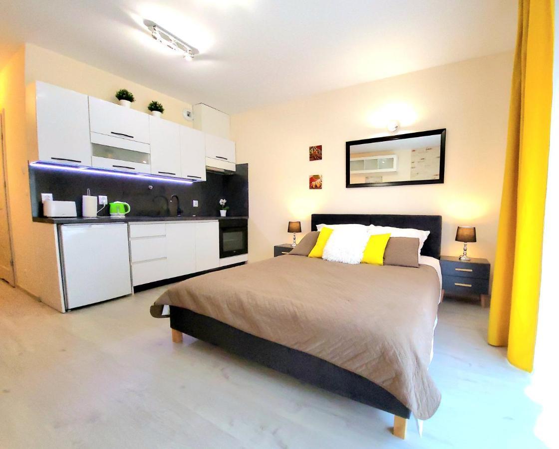 Cracow Novum Apartment Downtown 4 Persons 克拉科夫 外观 照片